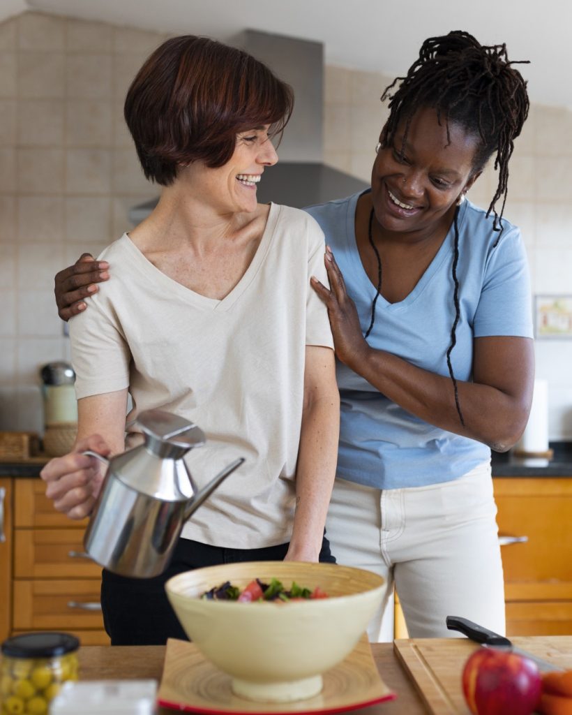 front-view-lesbian-couple-cooking-together (Large)